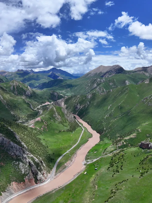 Tracing the Sources of the Three Rivers