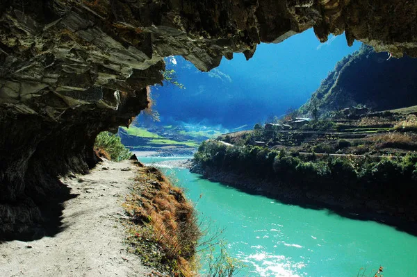 [COPIED] E4 Yunnan River Nu Elite Adventure B