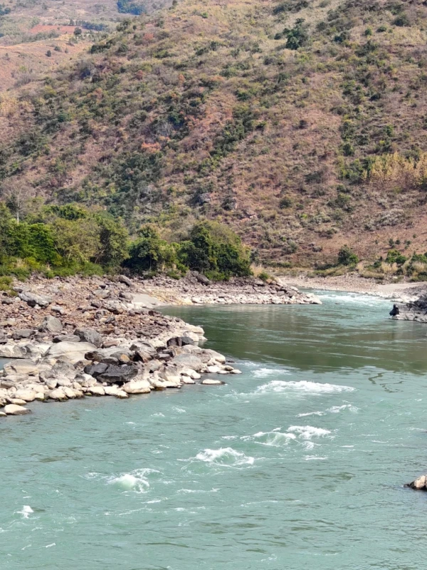 Nujiang River Rafting