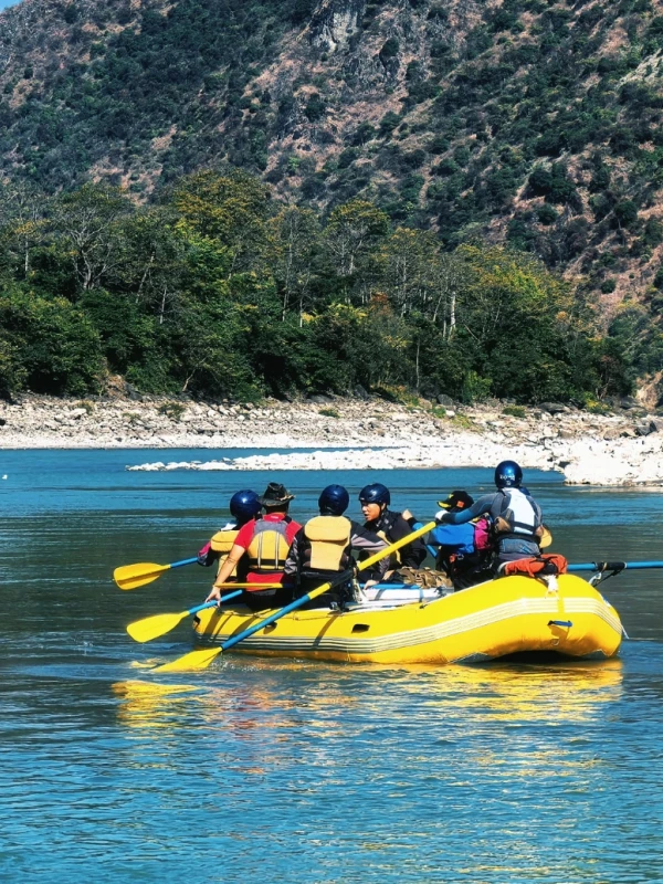 Nujiang River Rafting